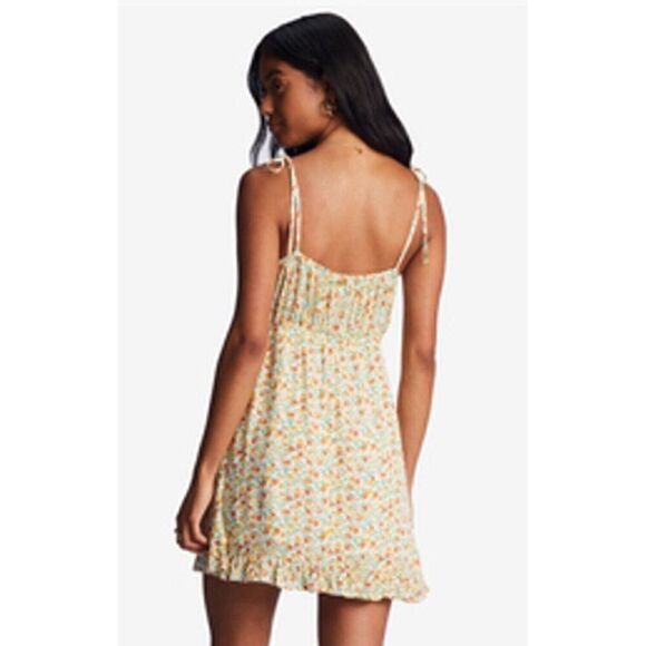 Billabong Heart Breaker Strappy Dress. Size Small/8. Floral Design. NWT. T - Picture 2 of 5
